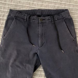 Uniqlo mens navy blue joggers